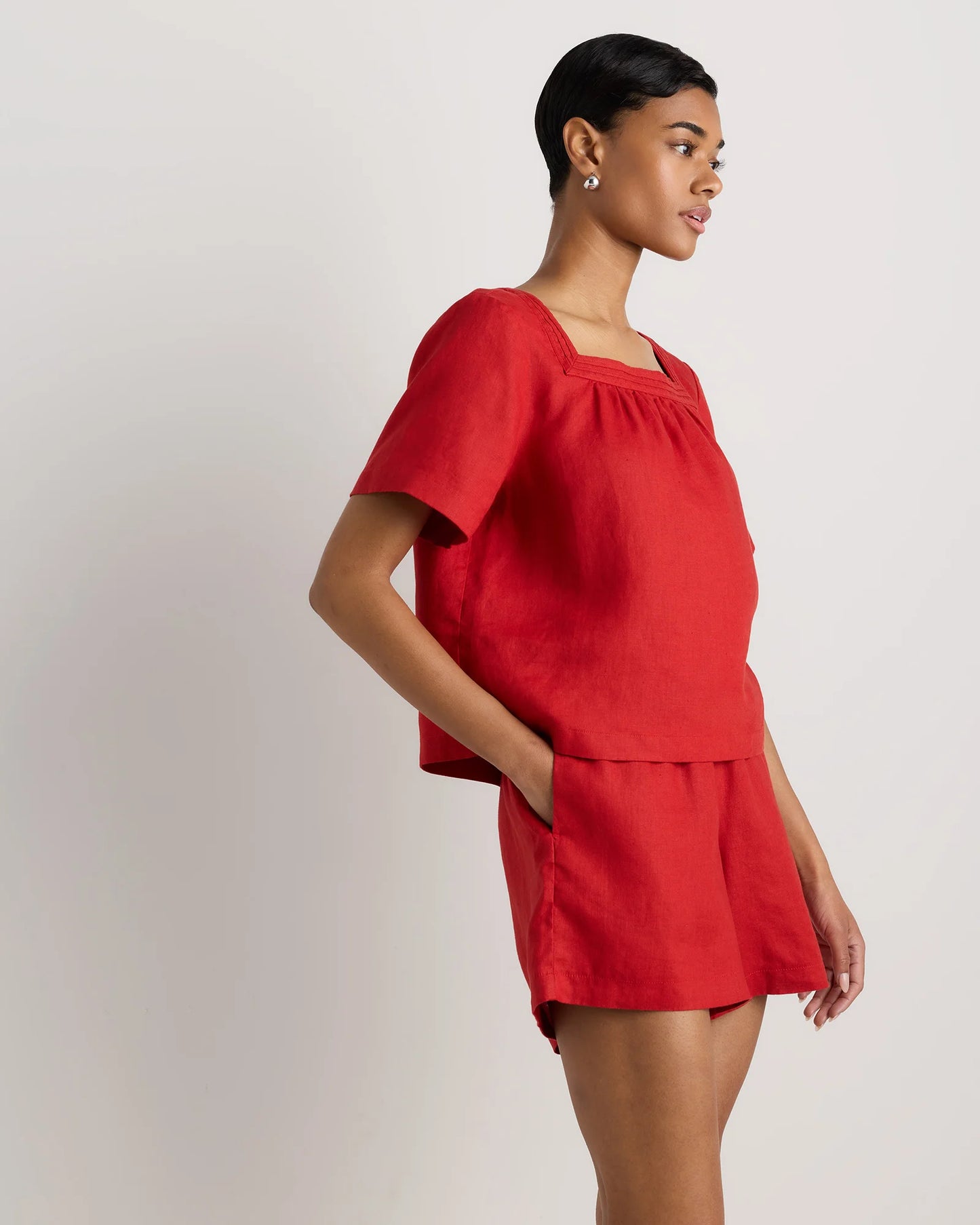 100% European Linen Square Neck Swing Top - XS / Black
