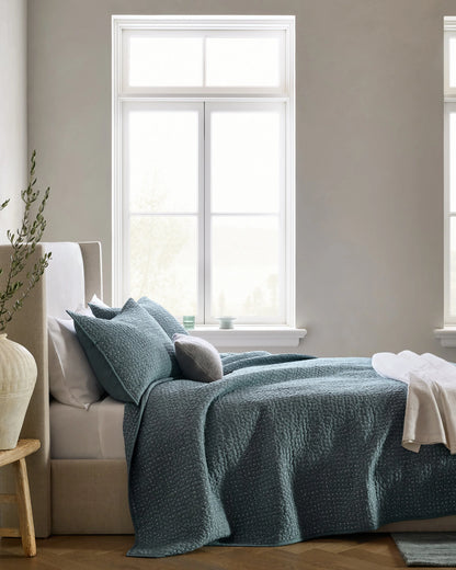 Organic Cotton Hand Stitched Quilt - Twin / Stone