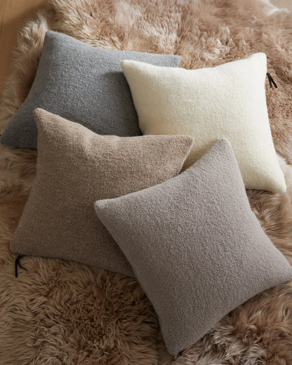 Alpaca Boucle Pillow Cover - 20x20 / Light Heather Grey
