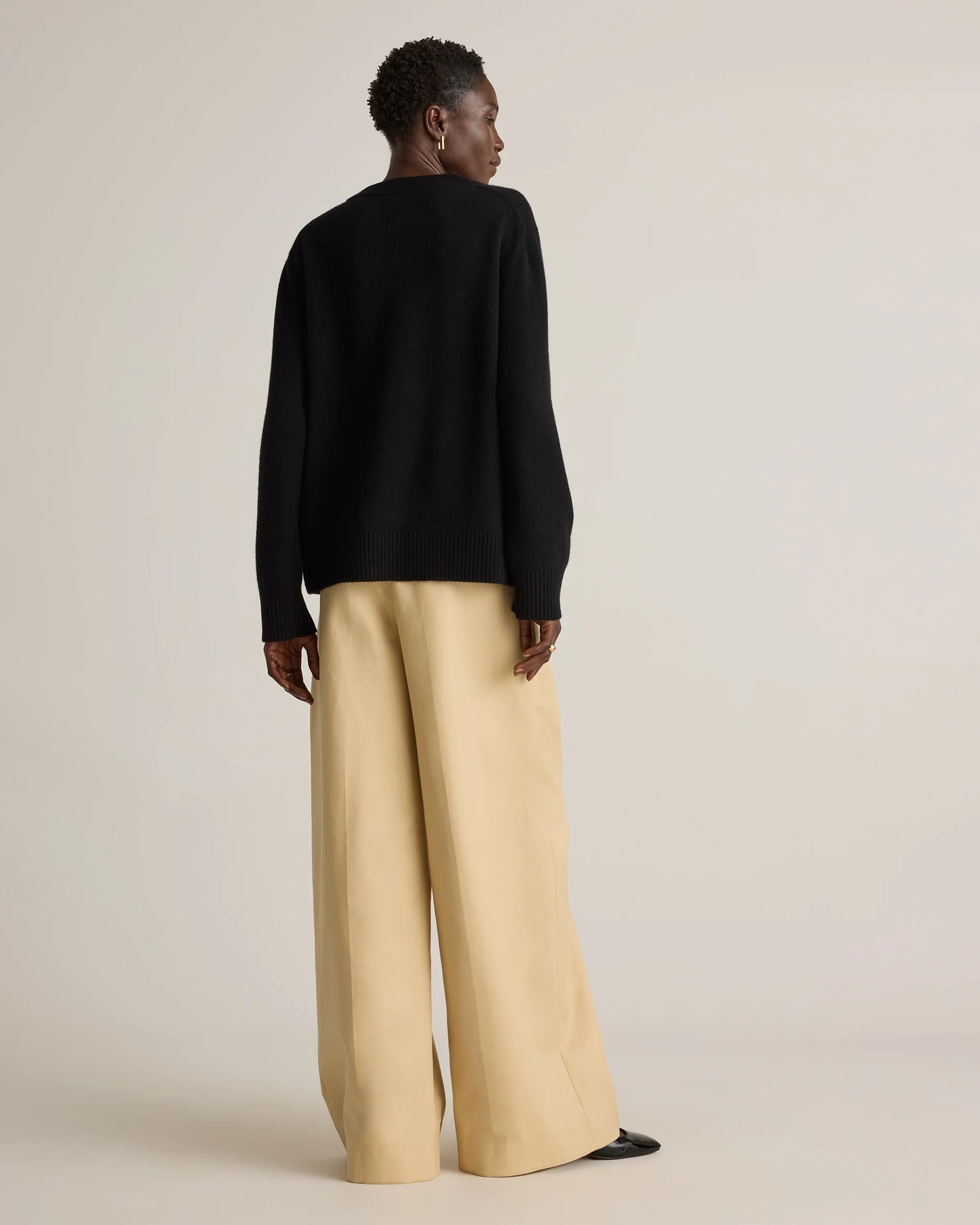 Mongolian Cashmere Oversized Crewneck Sweater - XS / Brown