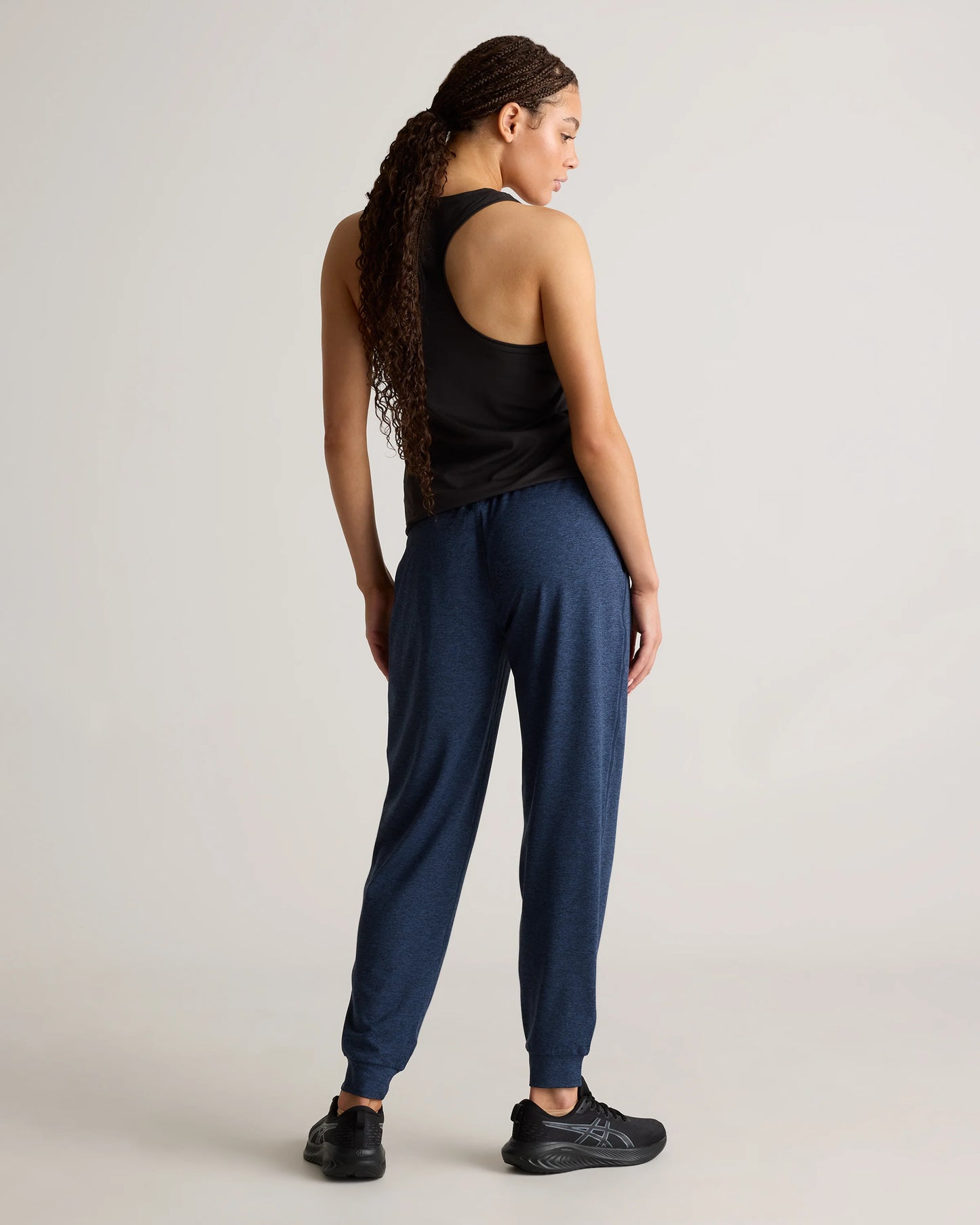 Flowknit Mid-Rise Joggers - XS / Black