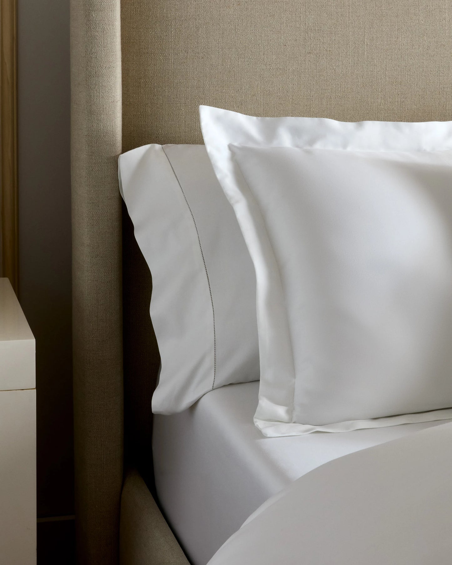 Signature Giza Cotton Sateen Sham Set - Standard / White