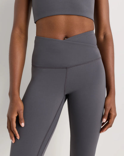 Ultra-Form High-Rise Crossover Legging - XS / Dark Coal