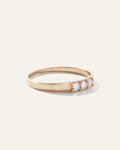14K Gold Diamond Three Stone Tapered Band - 4 / Yellow Gold