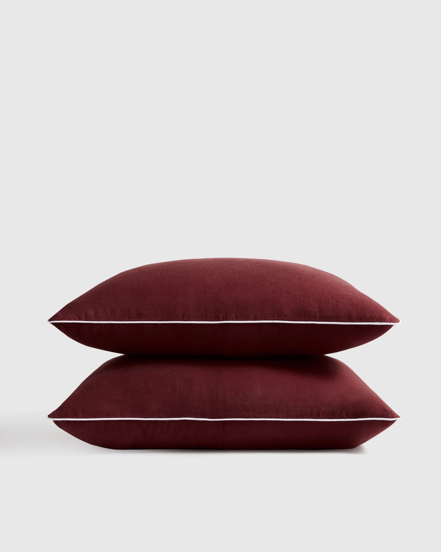 European Linen Piped Sham Set - Standard / White/Cherry