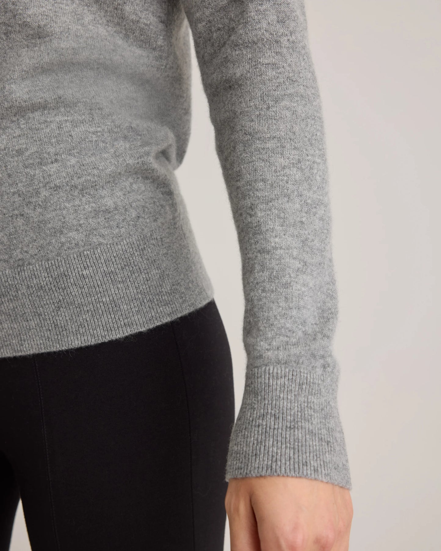 Mongolian Cashmere Turtleneck Sweater - XS / Heather Grey