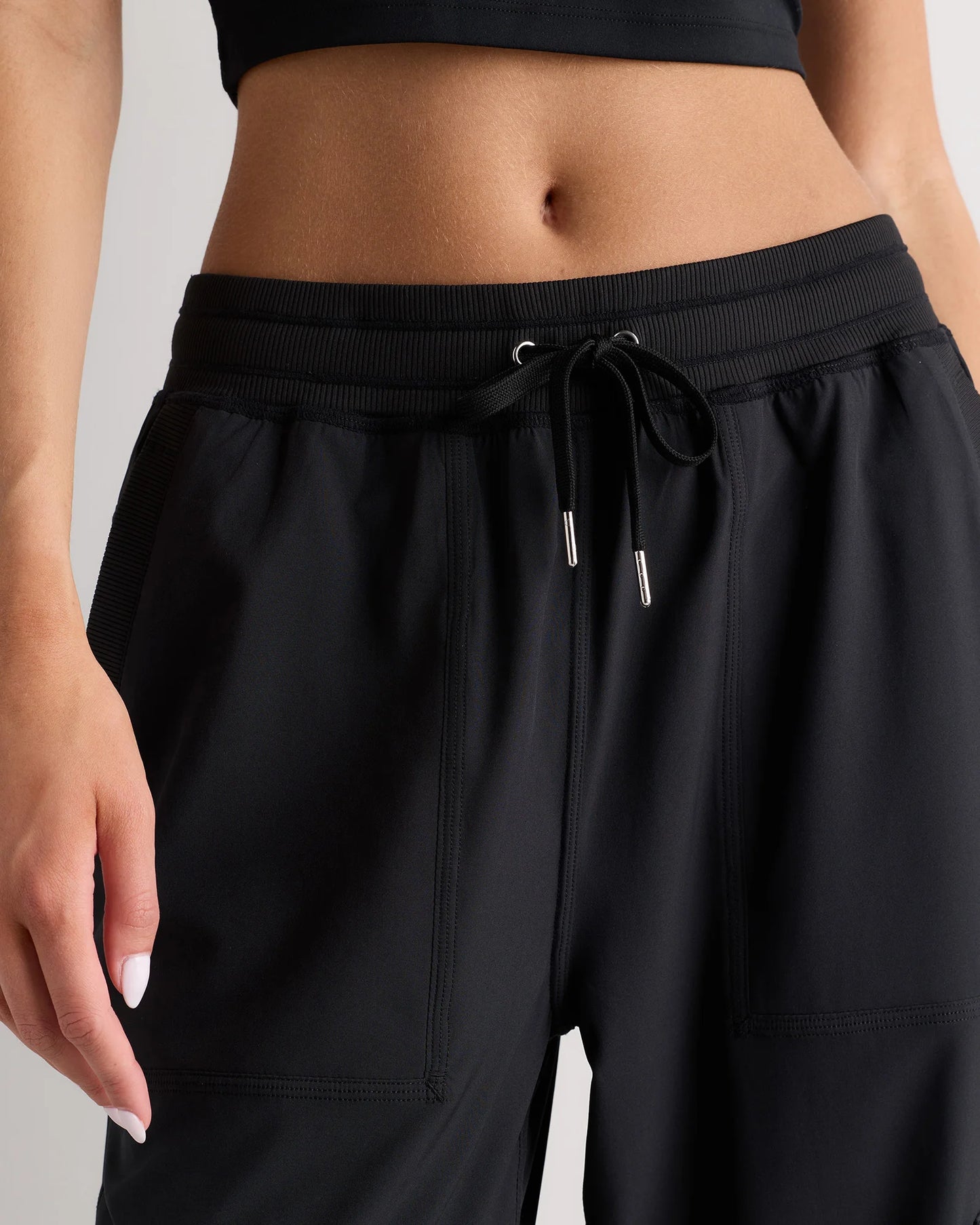 Performance Tech Cargo Mid-Rise Pants - XS / Black