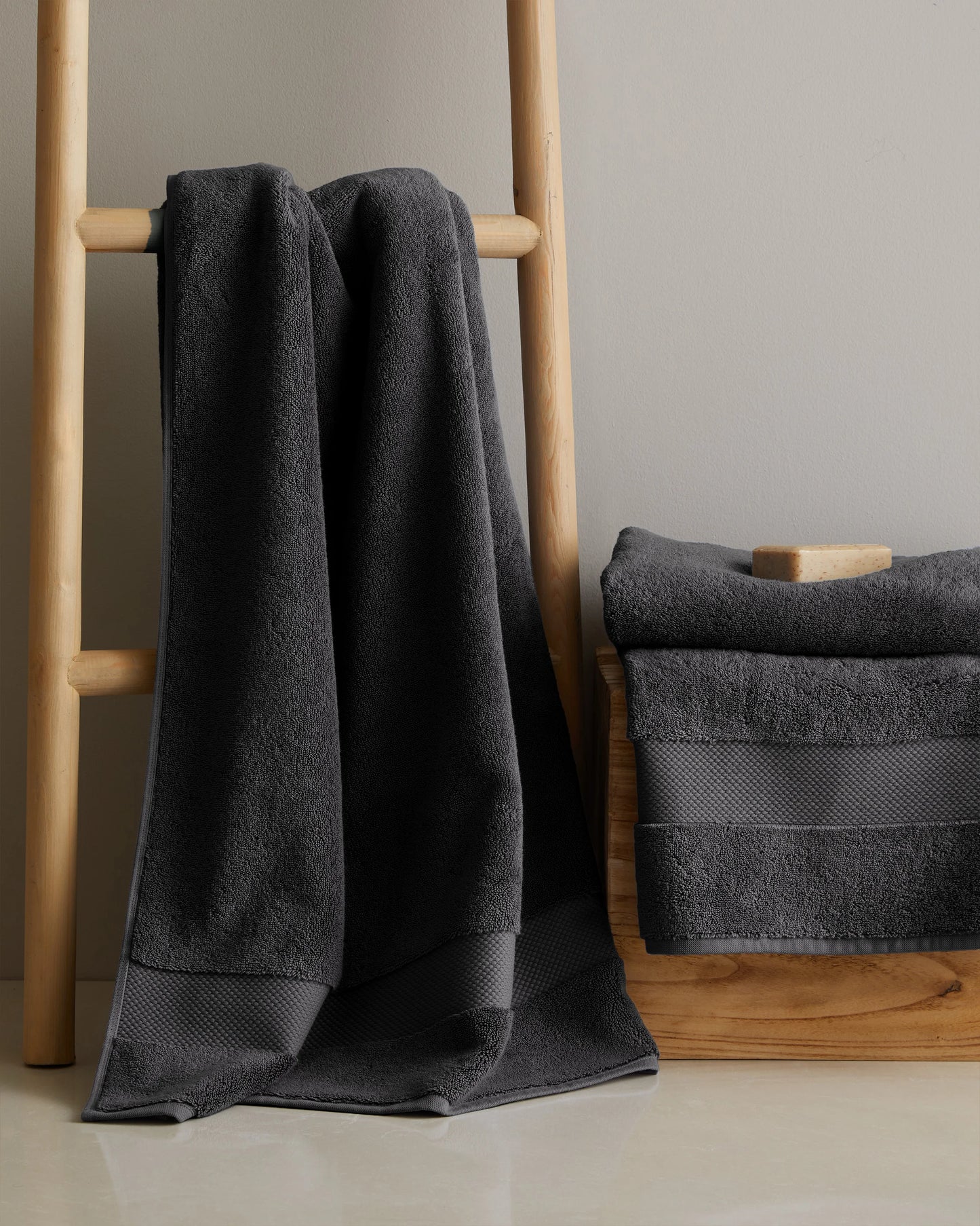 Turkish Ultra Plush Bath Towel (Set of 2) - One Size / White