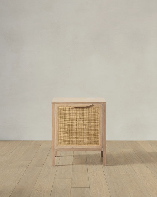 Solid Wood and Natural Rattan 1-Door Nightstand - Right Side / Natural