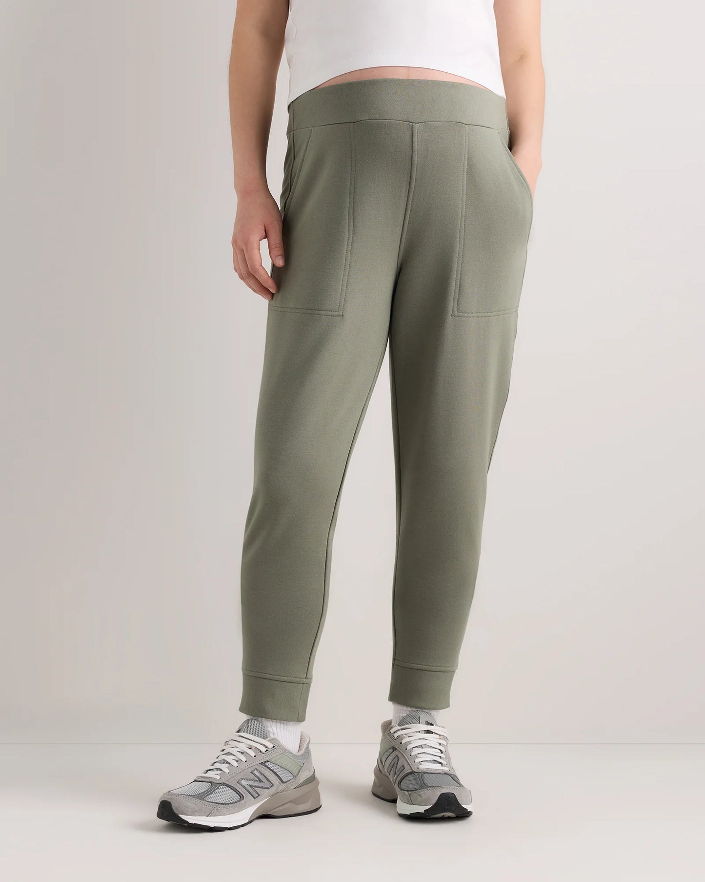 SuperSoft Fleece Maternity Joggers - XS / Off-White