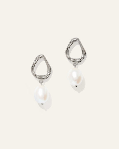Freshwater Cultured Pearl Sculptural Drop Earrings - One Size / Gold Vermeil