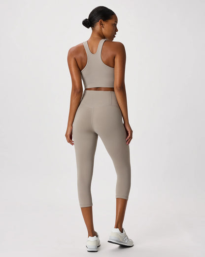 Ultra-Form High-Rise Capri - XS / Dark Coal