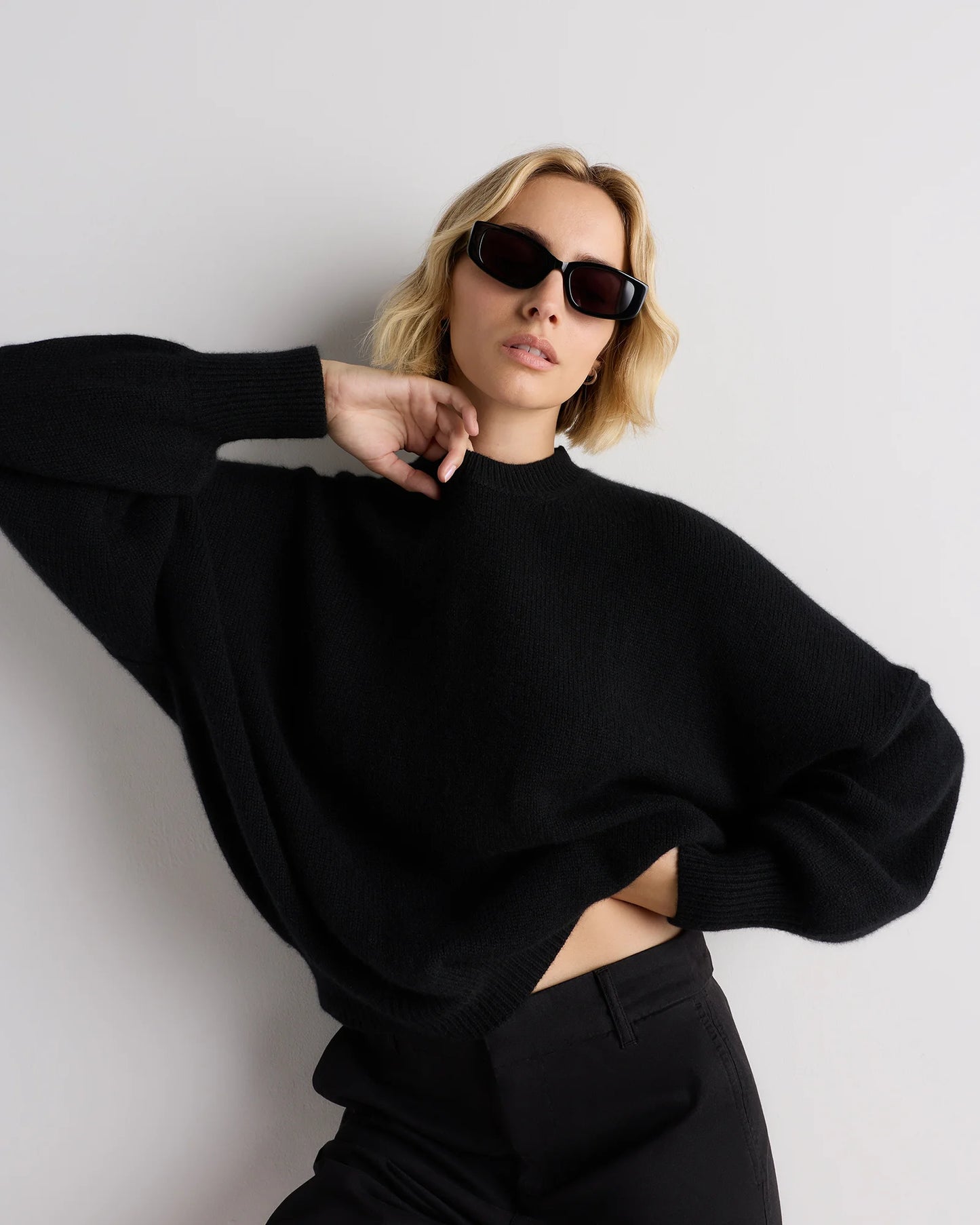 100% Mongolian Cashmere Slouchy Blouson Sleeve Crewneck - XS / Black