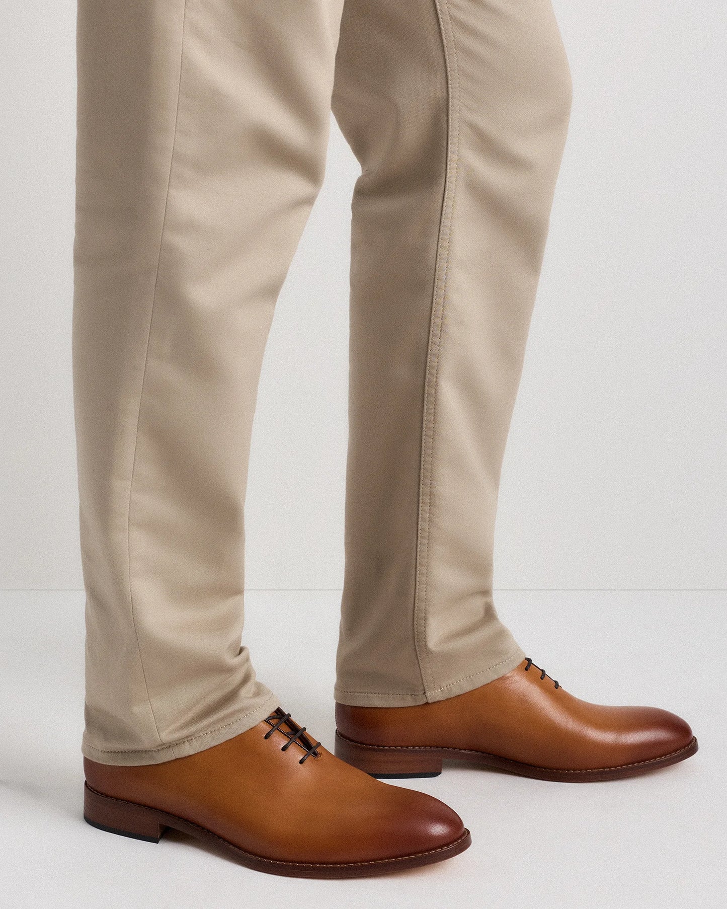 Calfskin Leather Plain Toe Oxford - 7 / Black