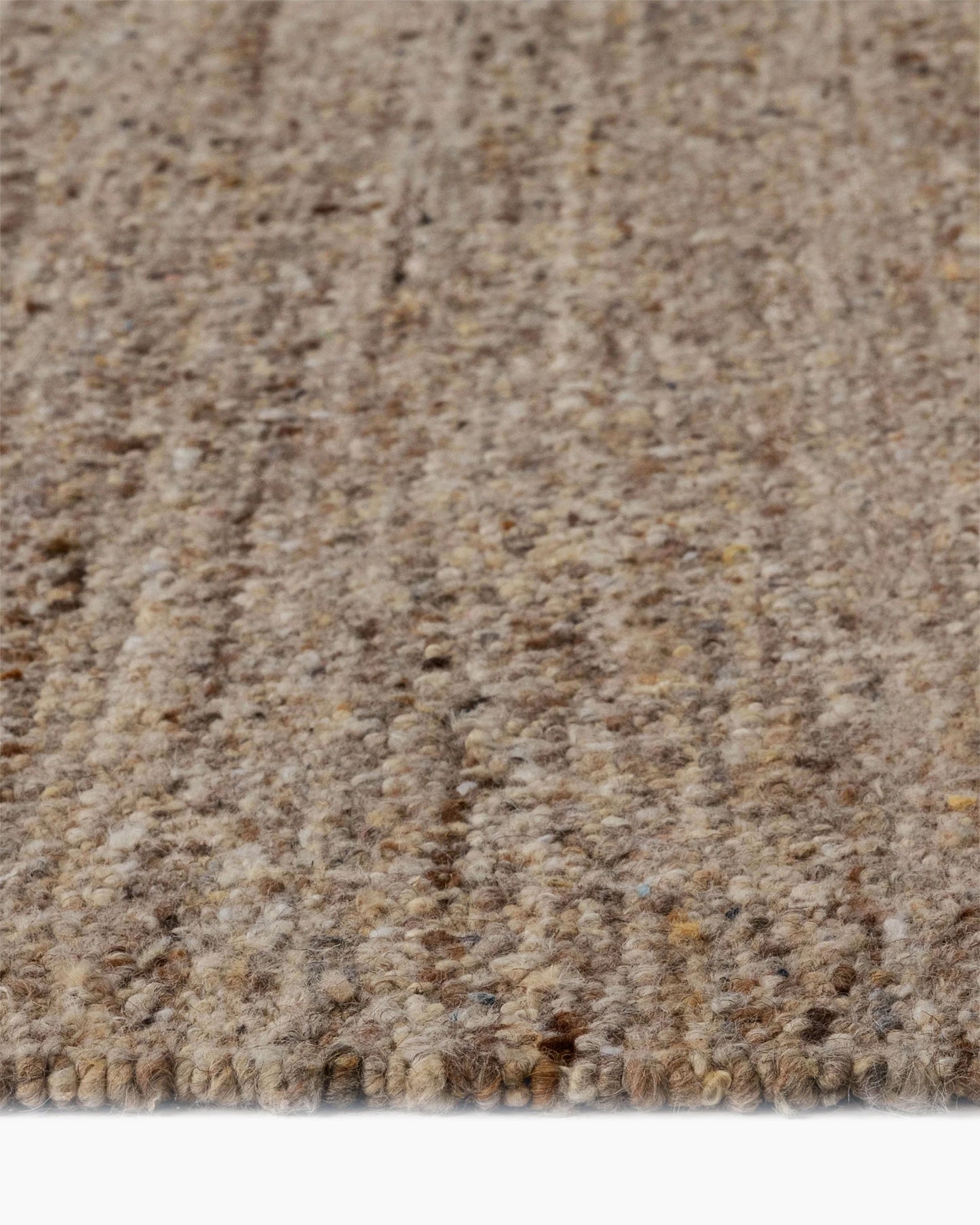 Liam Handwoven Wool Boucle Rug - 5' x 8' / Brown