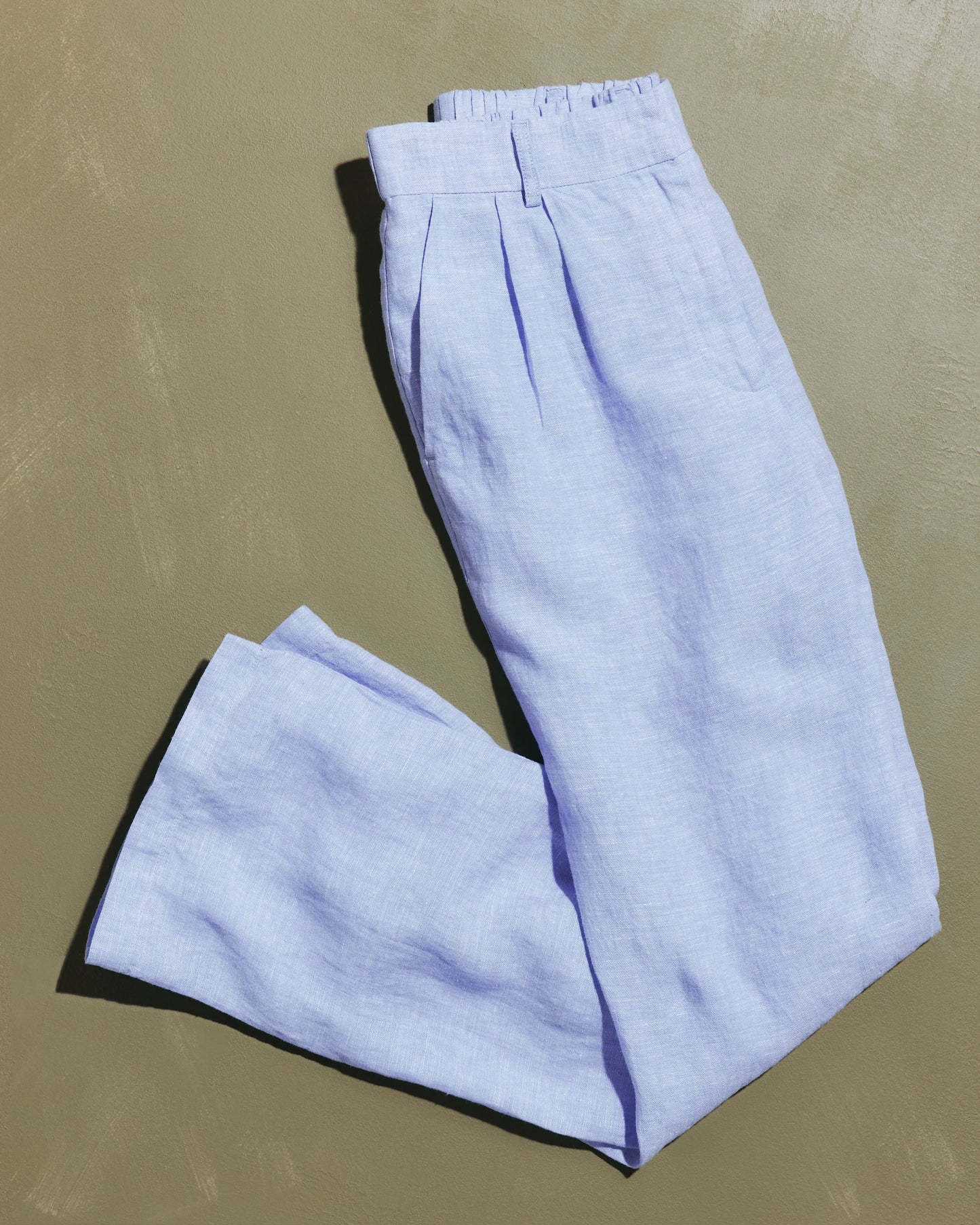 100% European Linen Pleated Trouser - 0 / Bayberry Olive