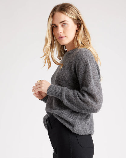Baby Alpaca-Wool Diamond Stitch Crew - XS / Charcoal