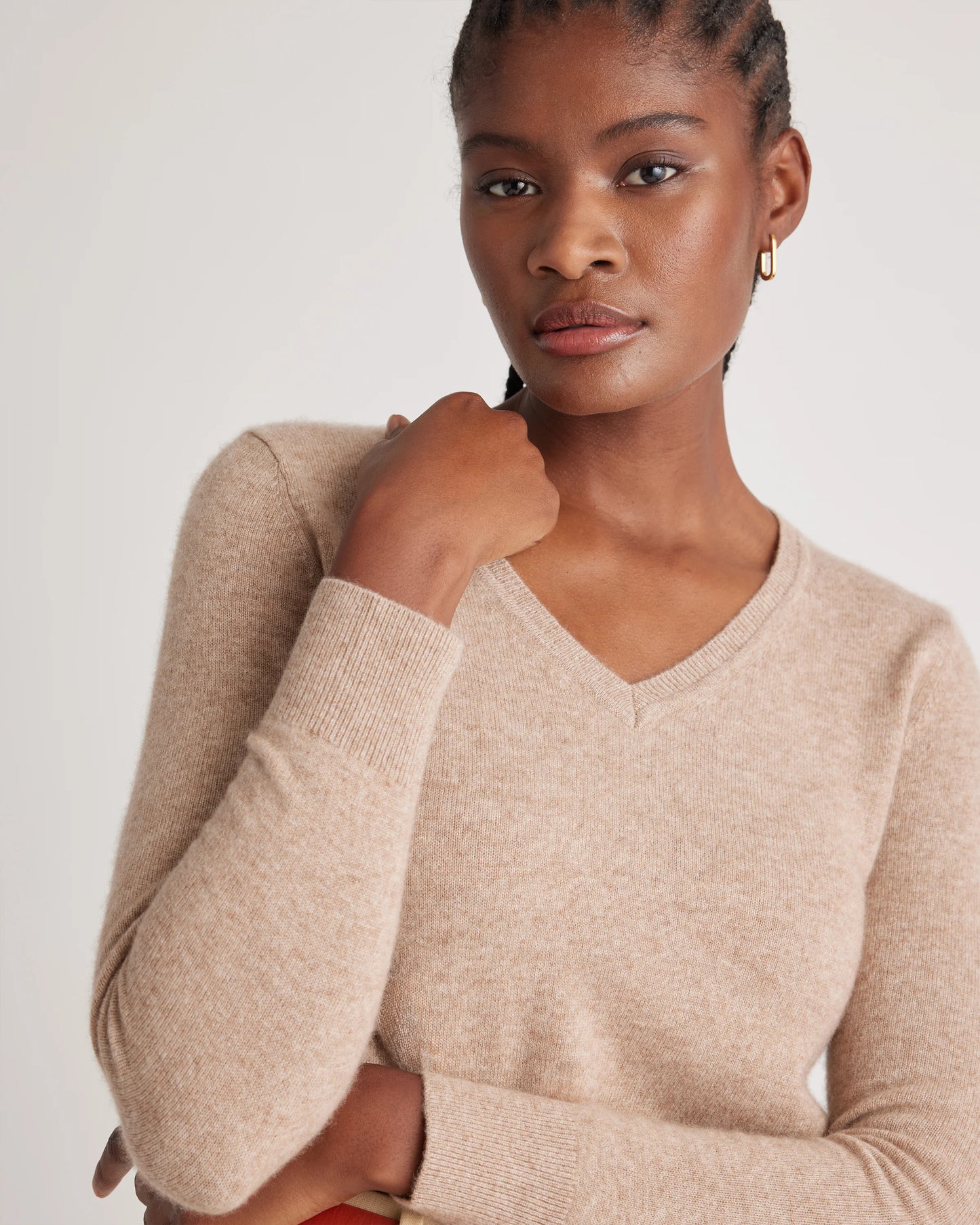 Mongolian Cashmere V-Neck Sweater - XS / Rich Burgundy
