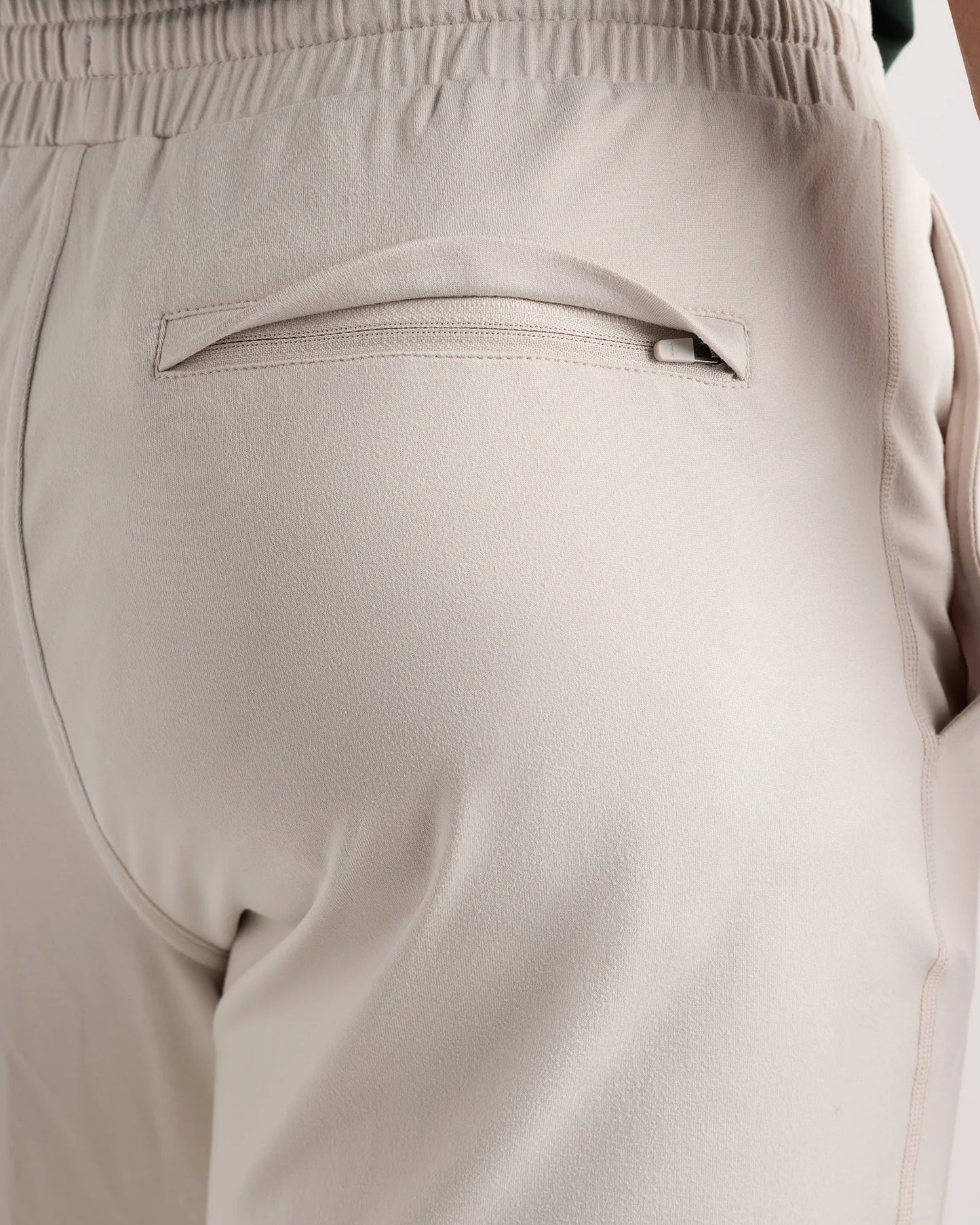 Flowknit Performance Pants - S / Solid Chalk