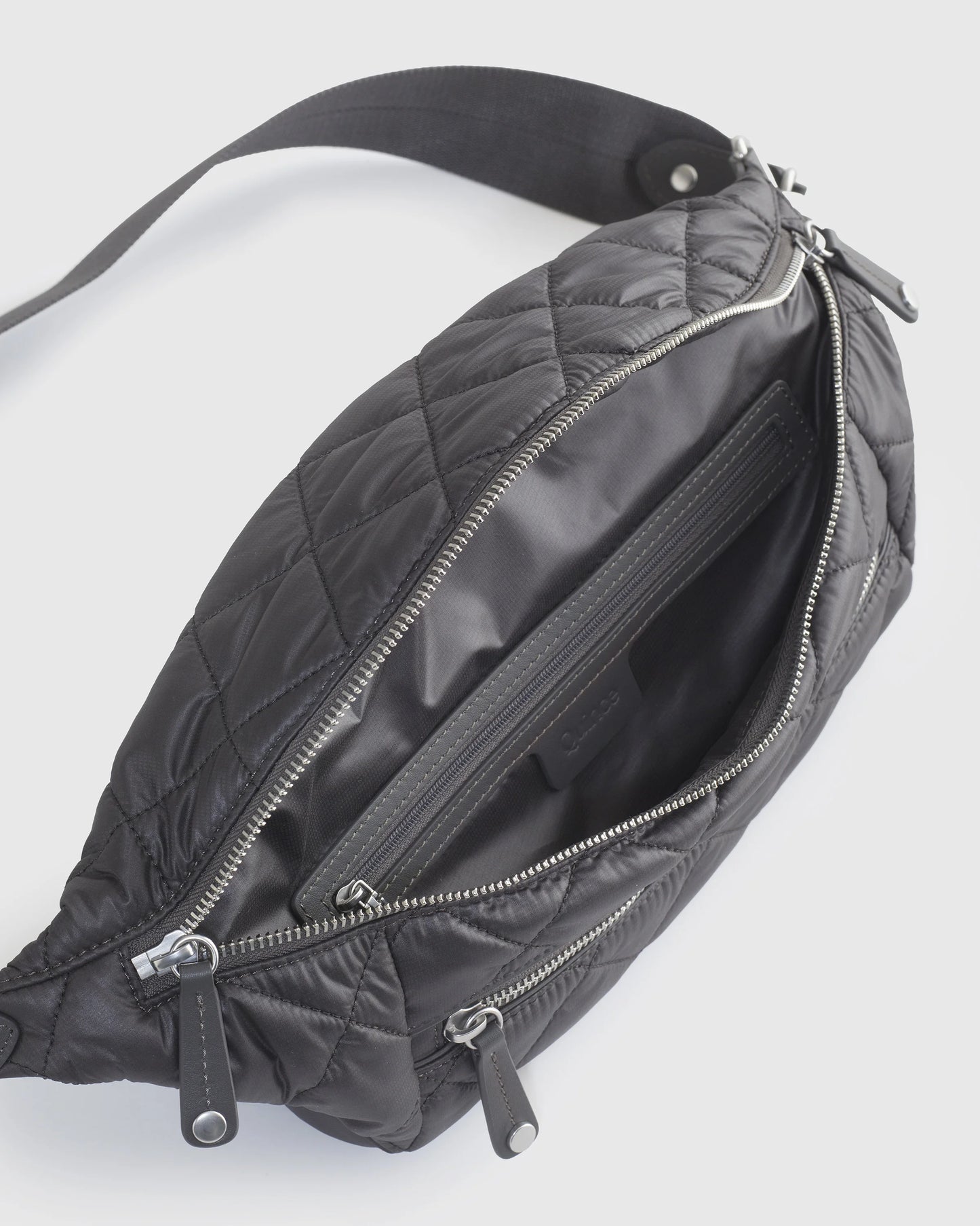 Transit Quilted Sling Bag - One Size / Black