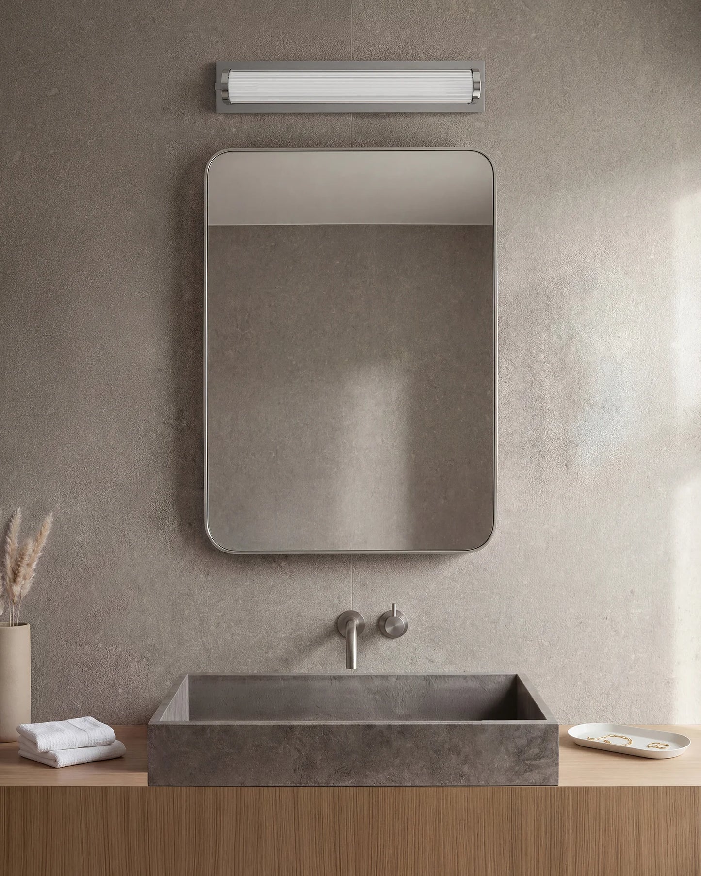 Ribbed Steel LED Vanity Sconce - 22" / Brass