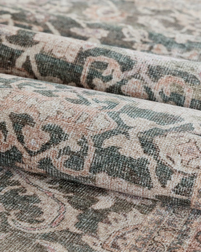 Verne Washable Rug - 3'9" x 5'6" / Green