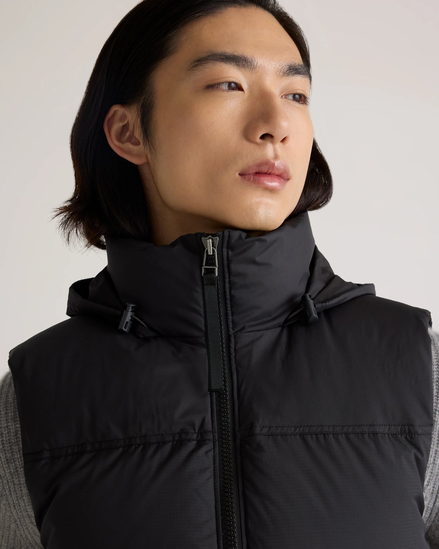Responsible Down Puffer Vest - S / Carbon Grey