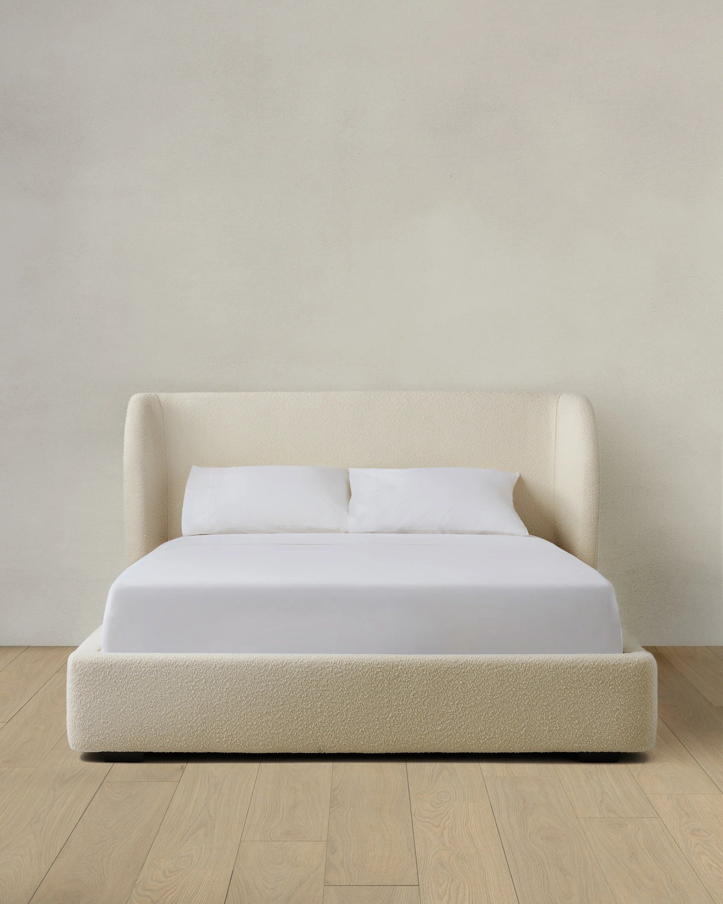 Performance Boucle Shelter Bed - Queen / Ivory