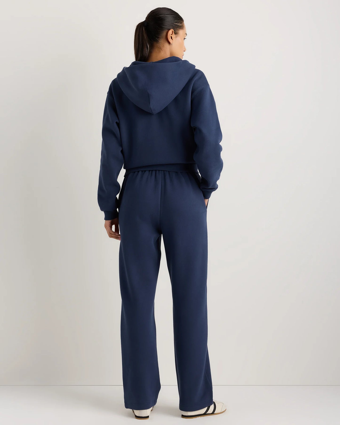 Everyday Fleece Straight Leg Sweatpants - XS / Coastal Sage