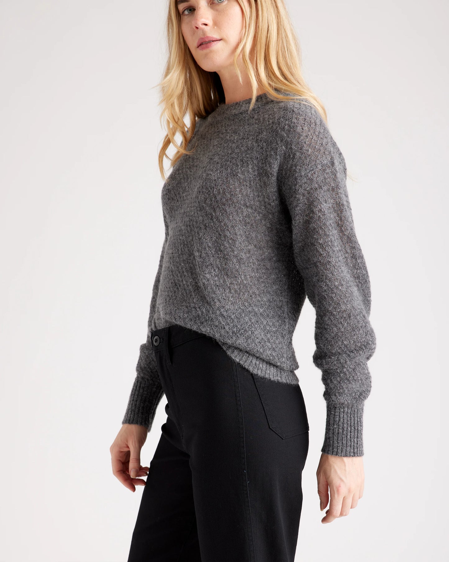 Baby Alpaca-Wool Diamond Stitch Crew - XS / Charcoal