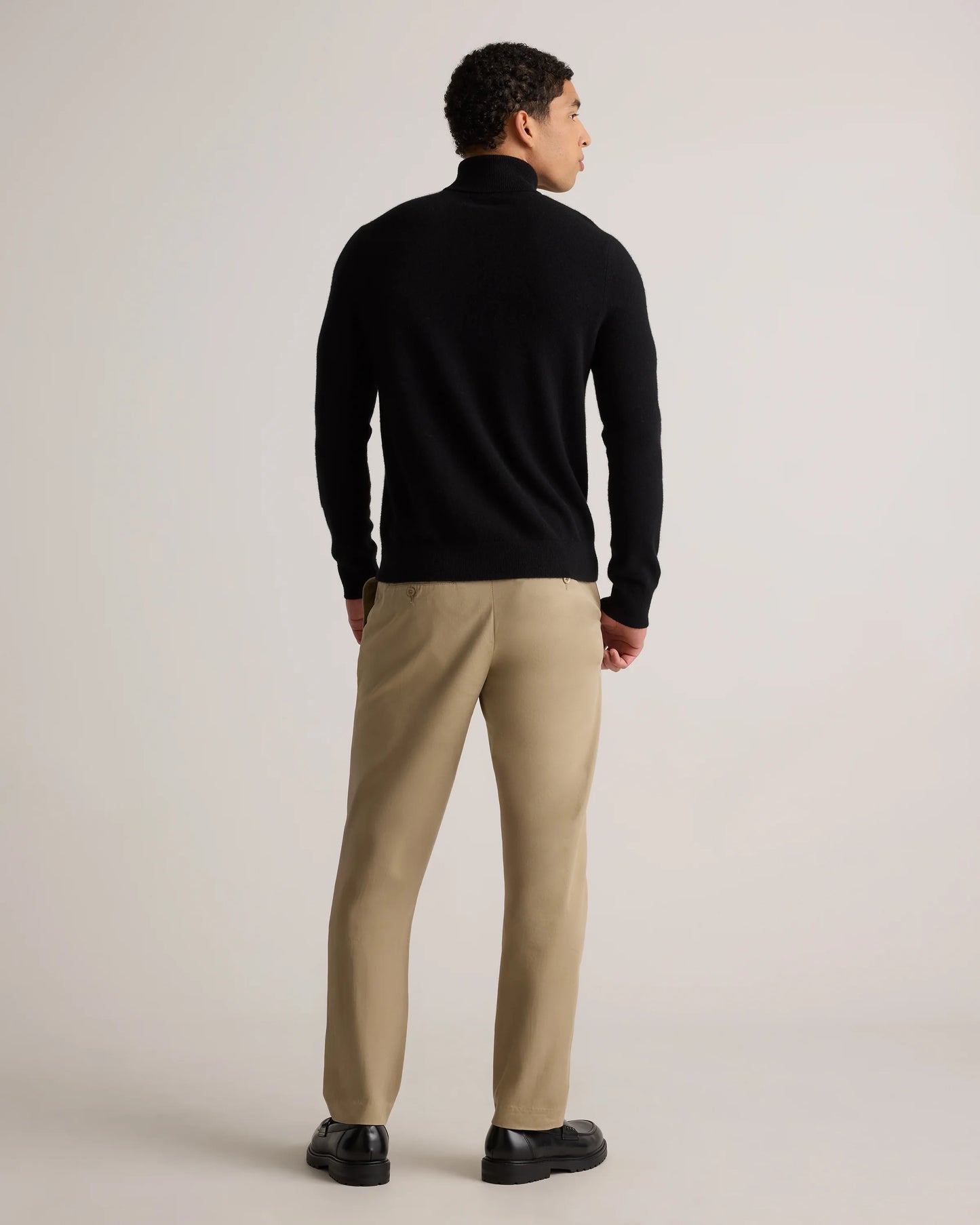 Mongolian Cashmere Turtleneck Sweater - S / Black