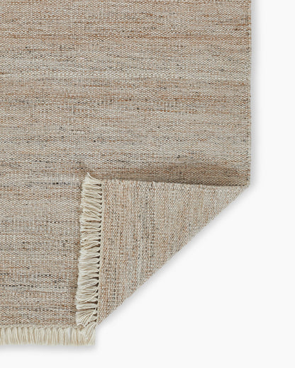 Sloane Indoor/Outdoor Rug - 5' x 8' / Silver