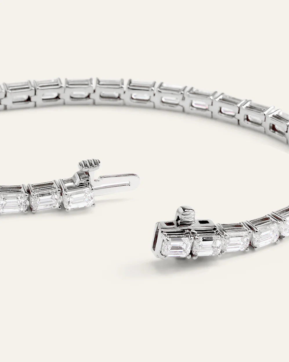 14K Gold Lab Grown Diamond East-West Emerald Tennis Bracelet - 10ctw - 6.5" / Yellow Gold