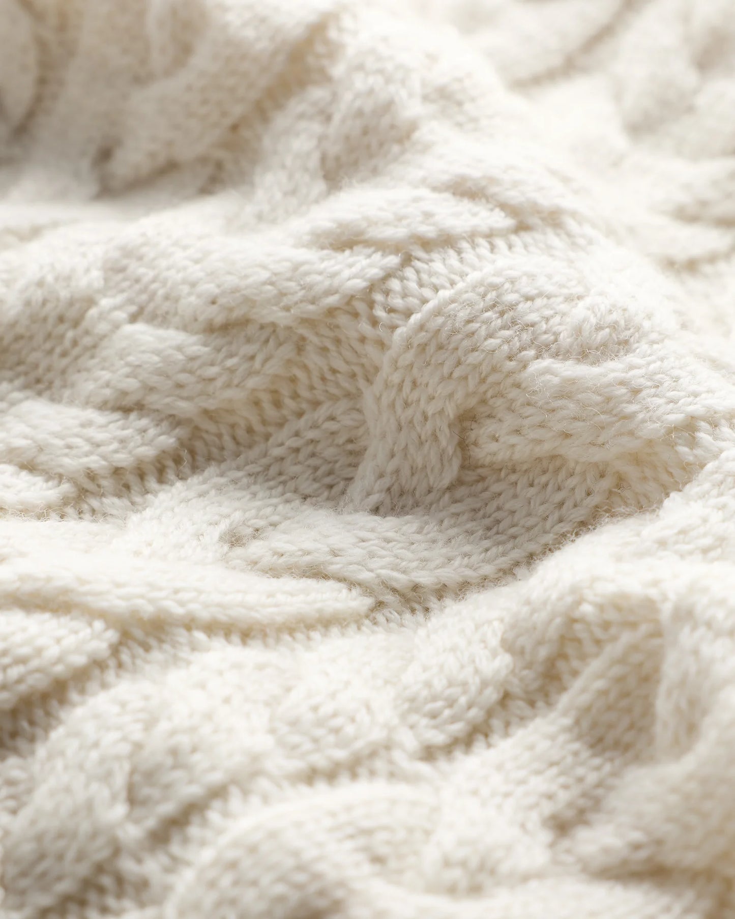 Australian Merino Wool Cable Crewneck Sweater - S / Heather Grey