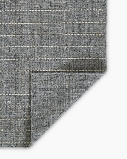 Lark Hand-Loomed Rug - 3'6" x 5'6" / Blue