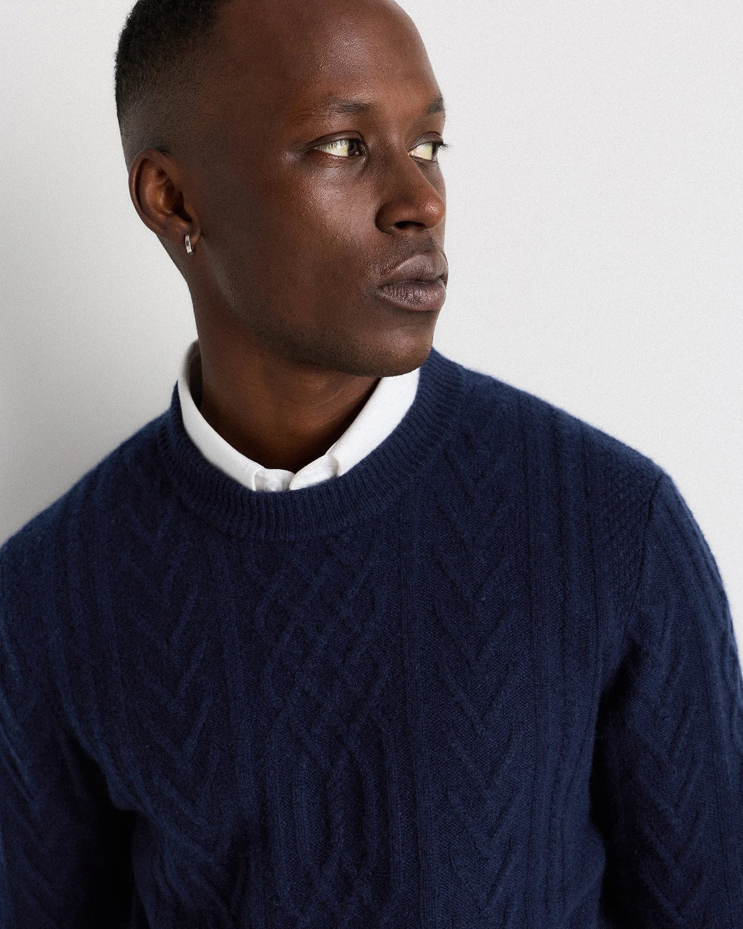 Mongolian Cashmere Cable Crewneck Sweater - S / True Navy