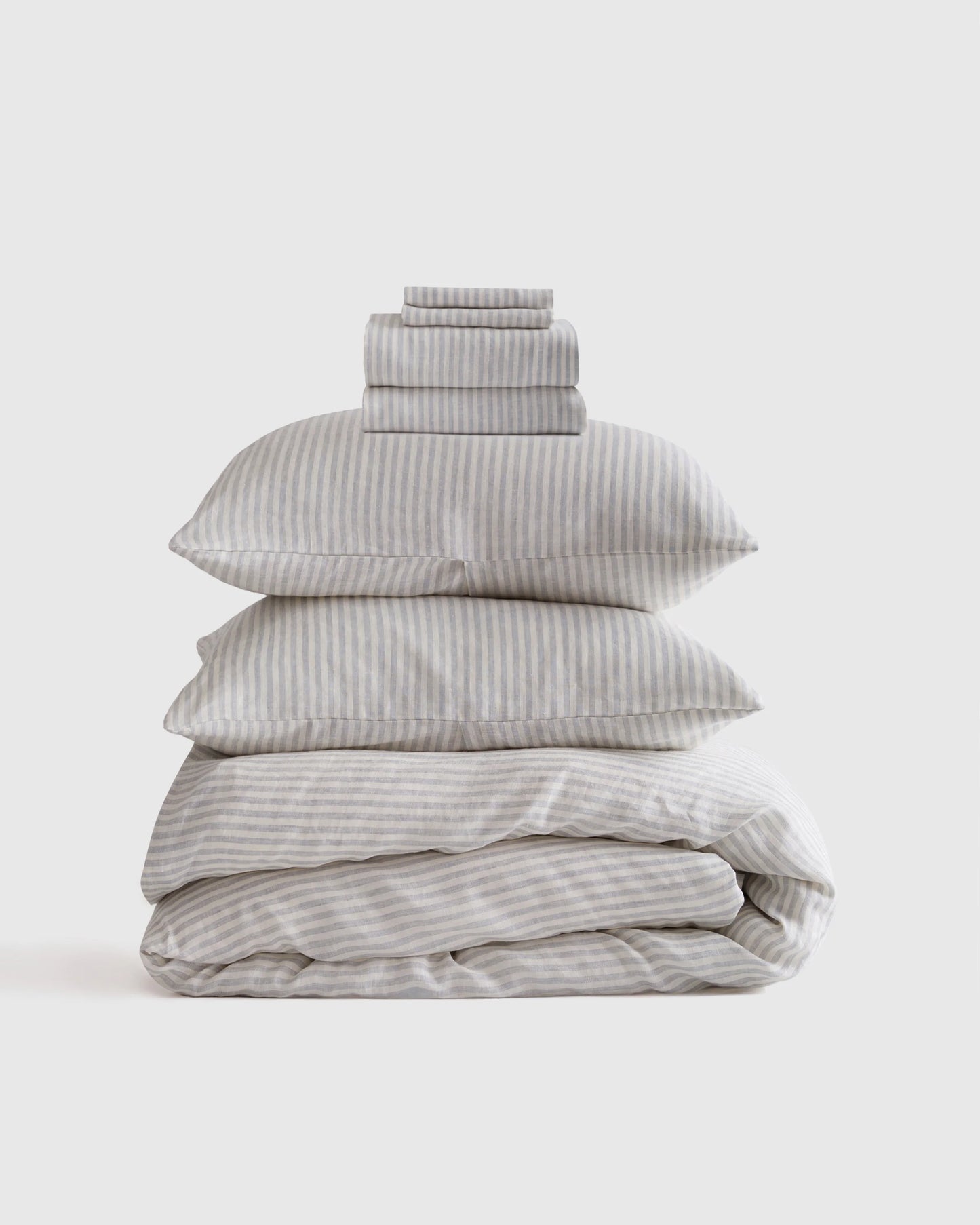 European Linen Stripe Deluxe Bedding Bundle - Twin / Willowleaf/White Stripe