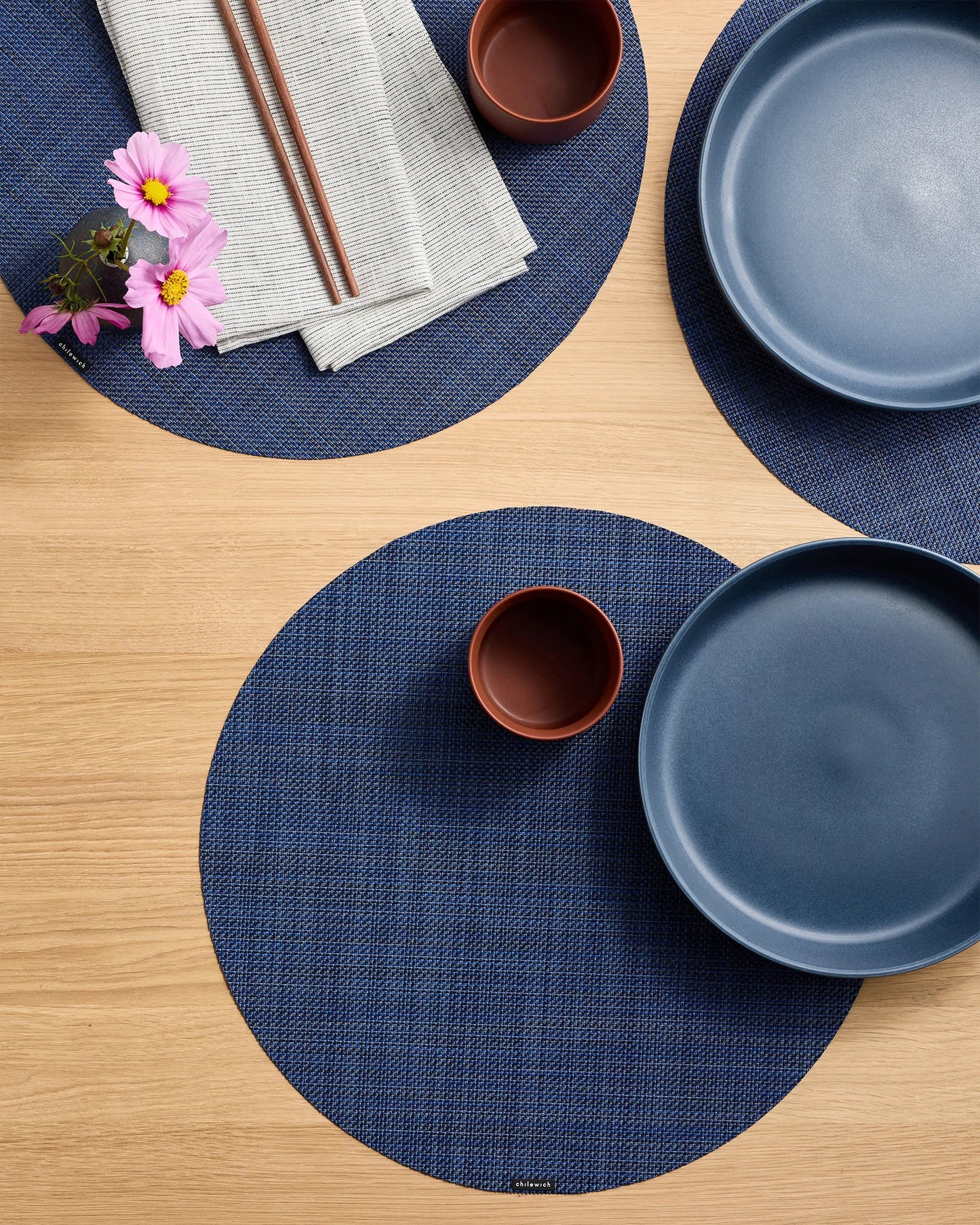 Mini Basketweave Easy-Care Round Placemat, Set of 4 by Chilewich - One Size / Parchment
