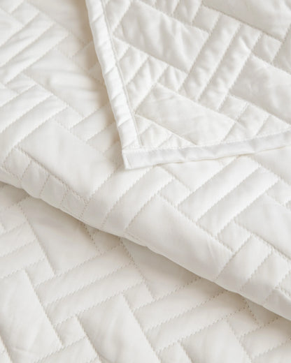 Organic Cotton Basketweave Quilt - Twin / White