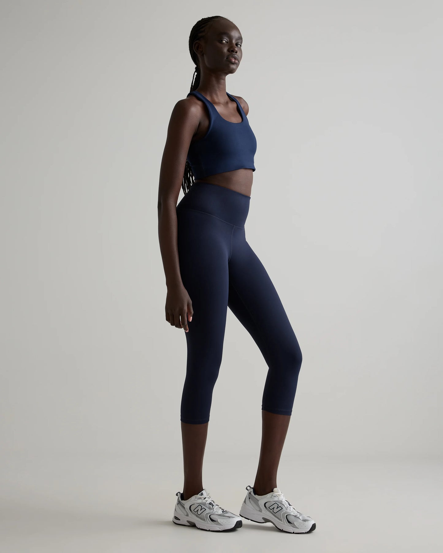 Ultra-Form High-Rise Capri - XS / Dark Coal
