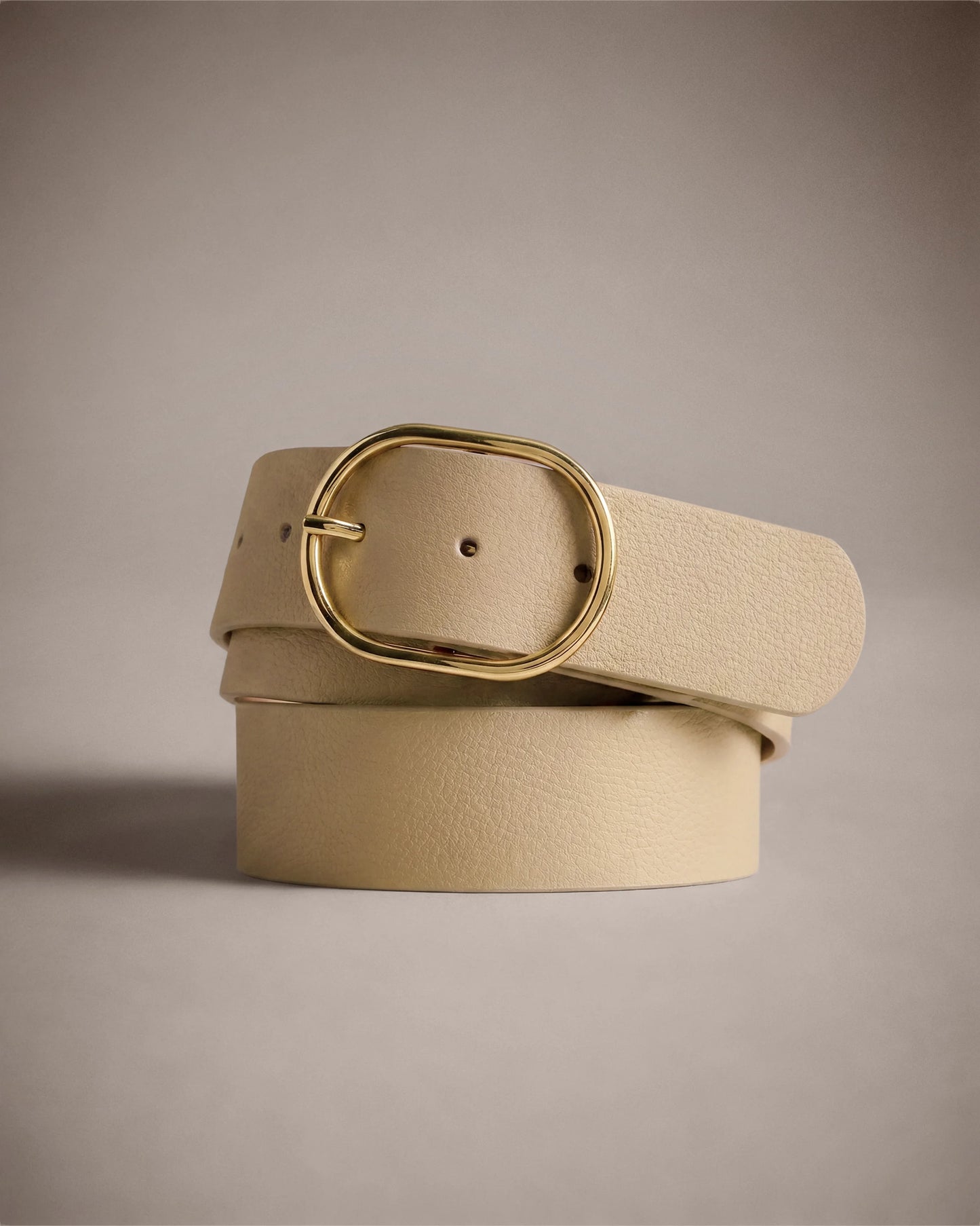 Cleo Oval European Leather Belt - XS / Black