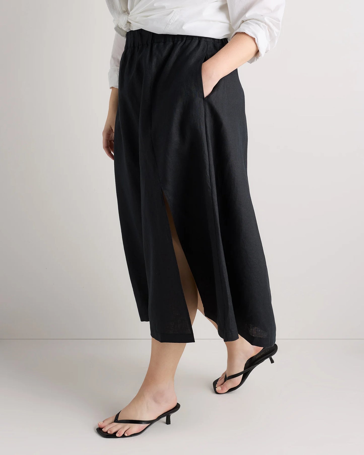 100% European Linen Maxi Skirt - 1X / Black
