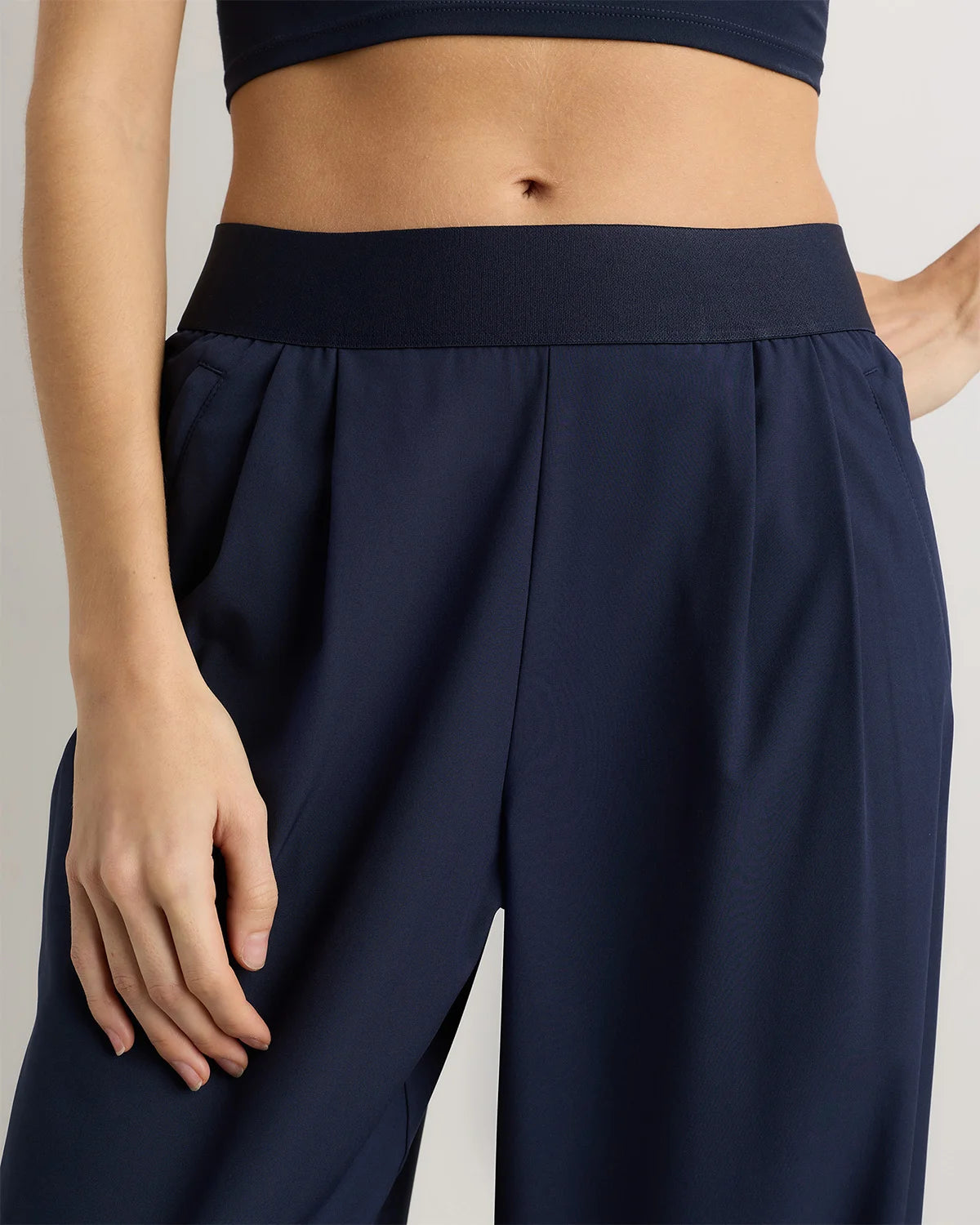 Performance Tech Wide Leg Pants - XS / Black