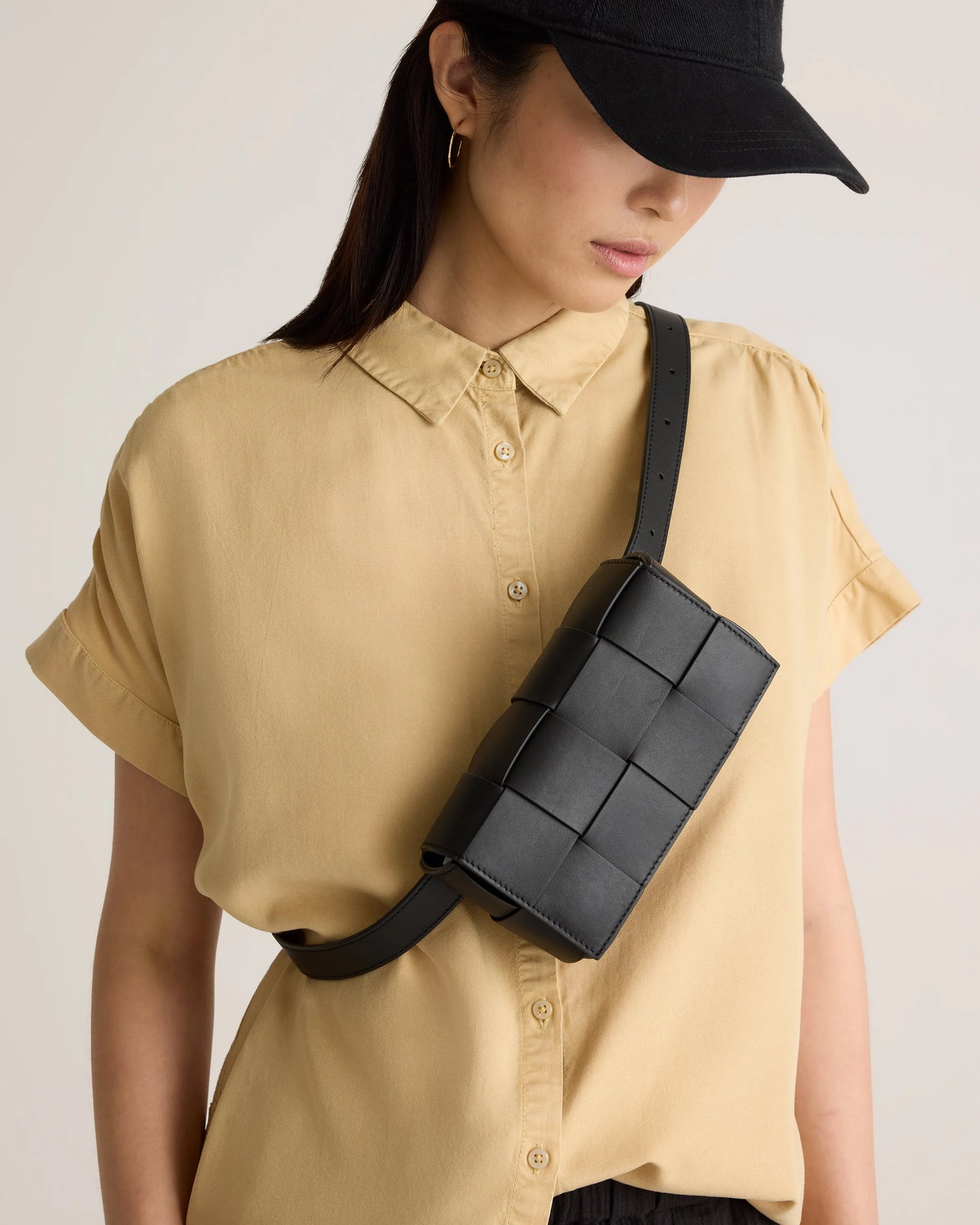 Italian Leather Handwoven Box Belt Bag - One Size / Black