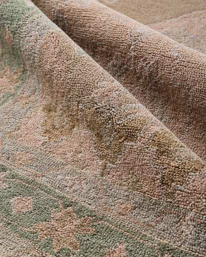 Ami Wool Rug - 5' x 8' / Soft Blush