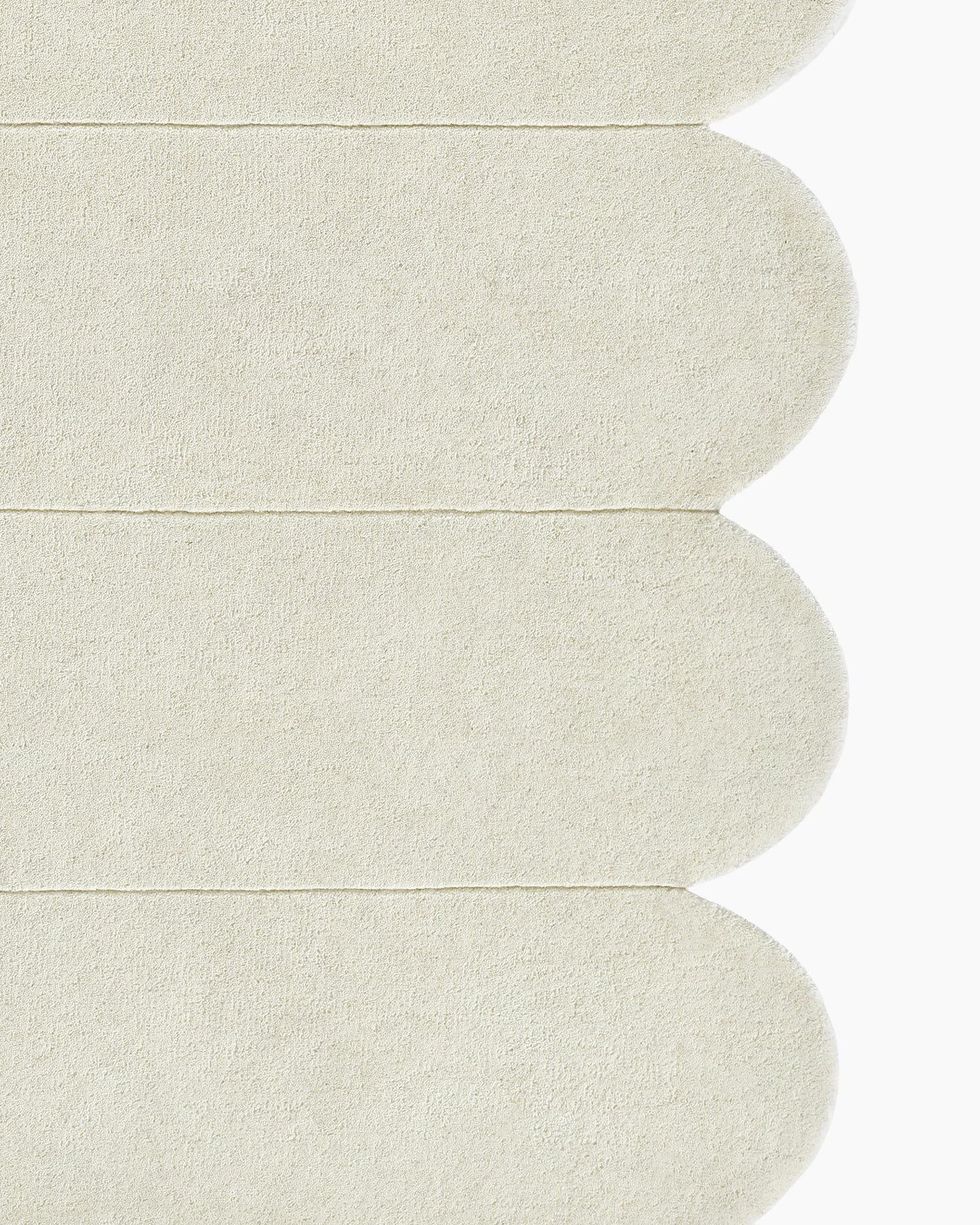 Scalloped Border Hand-Tufted Rug - 5' x 8' / Mustard