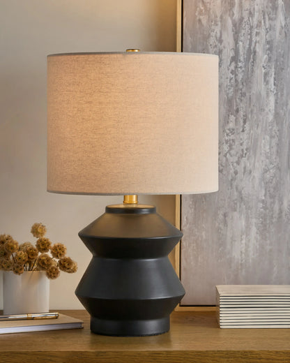 Geometric Ceramic Table Lamp - One Size / White