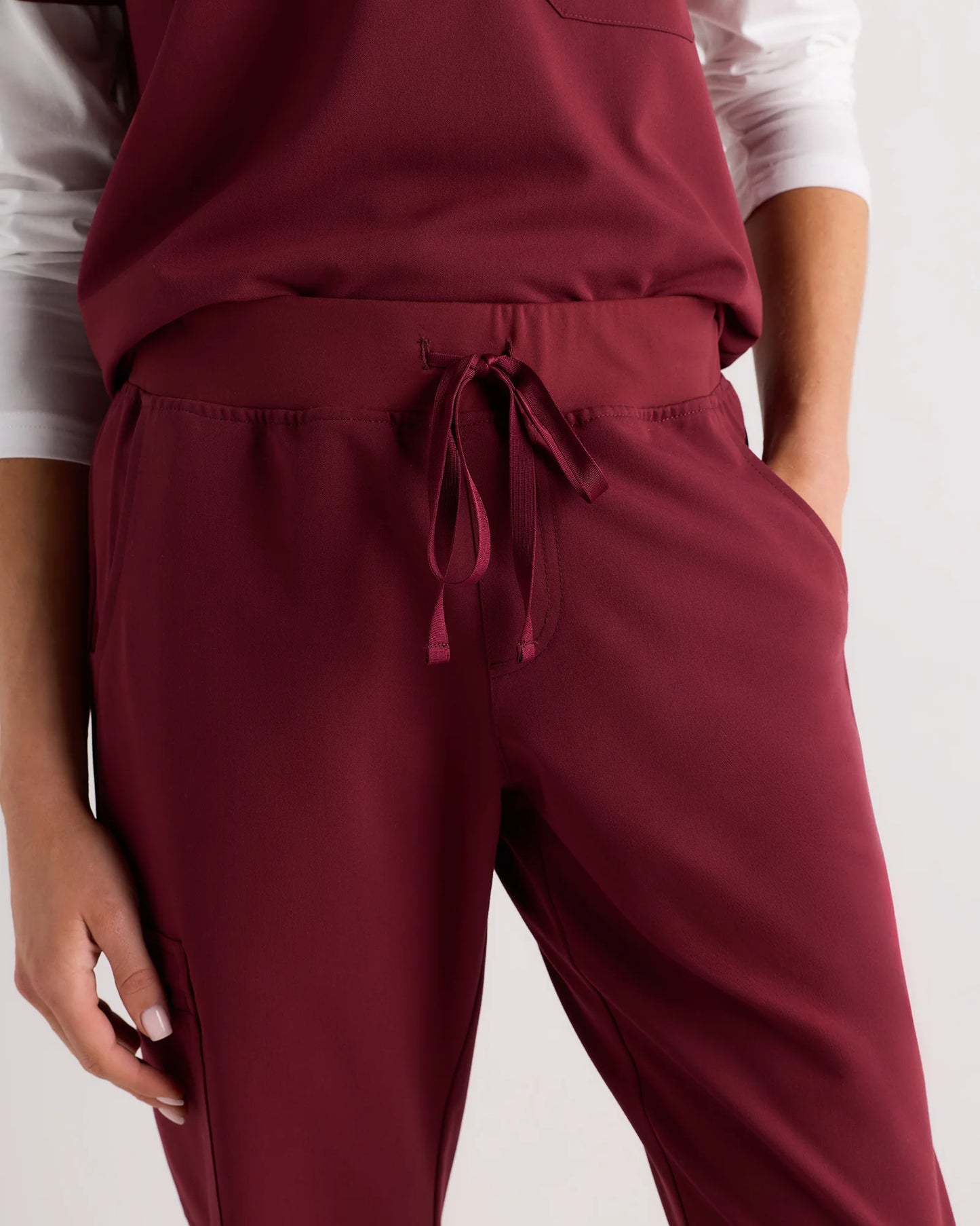 AeraFlex Scrub Joggers - XS / Bold Black