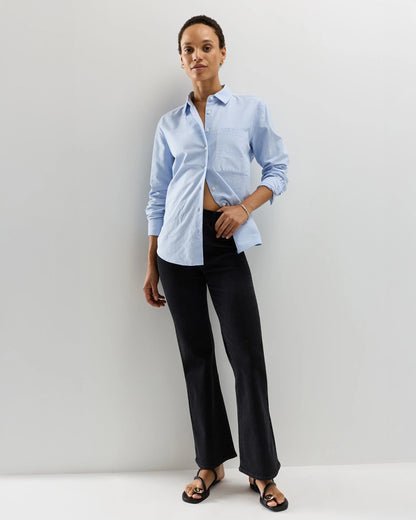 Nina Stretch Pull-On Flare Jeans - XS / Raven Black