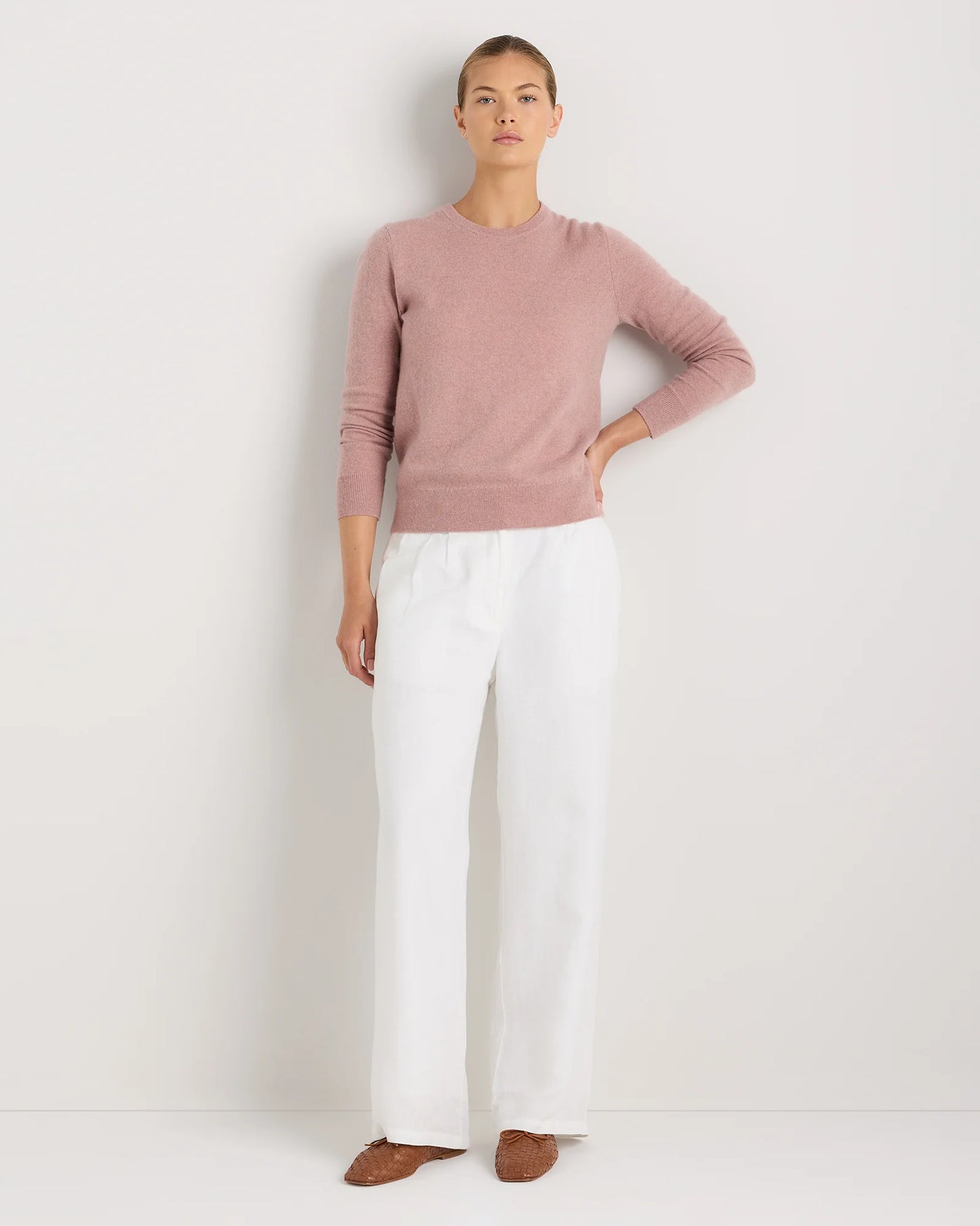 Mongolian Cashmere Crewneck Sweater - XS / Ivory